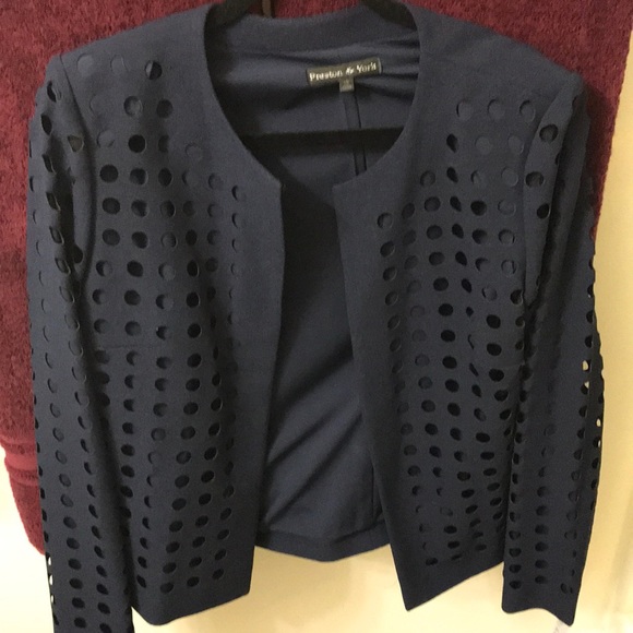 Cute jacket - Picture 3 of 3